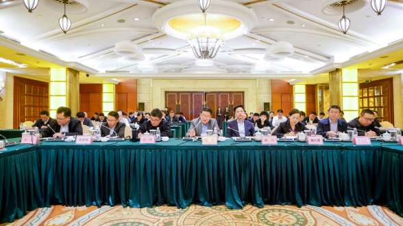 奋力冲刺2019年 起劲备战2020年 人生就是搏集团召开2019年三季度运营剖析暨事情推进聚会