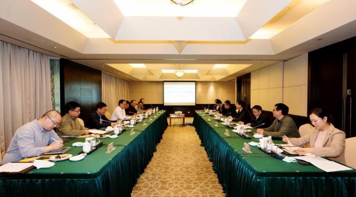集团党委书记、董事长任丁会见重庆人生就是搏集团董事长乔昌志一行