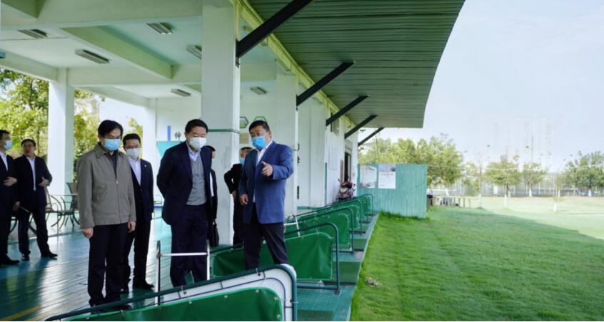 人生就是搏集团党委书记、董事长任丁率队考察四川旅游学院