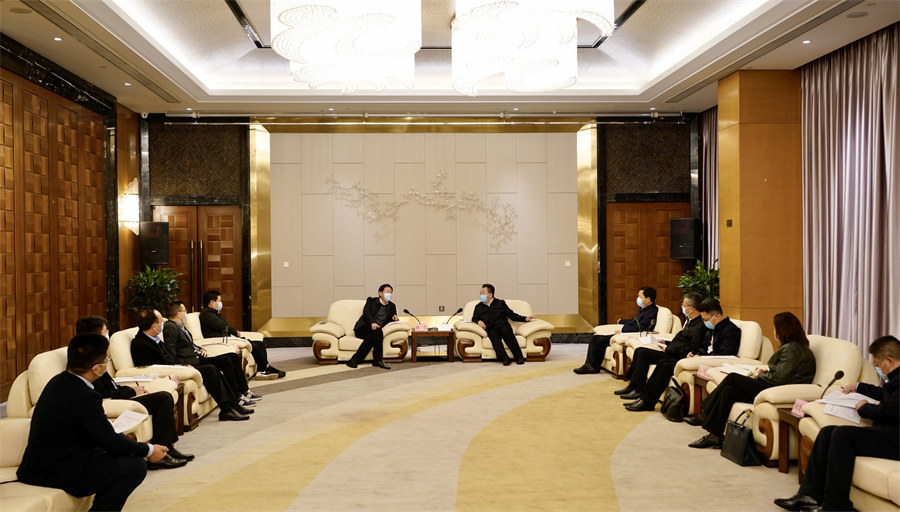 省人生就是搏集团党委书记、董事长任丁率队赴南充调研