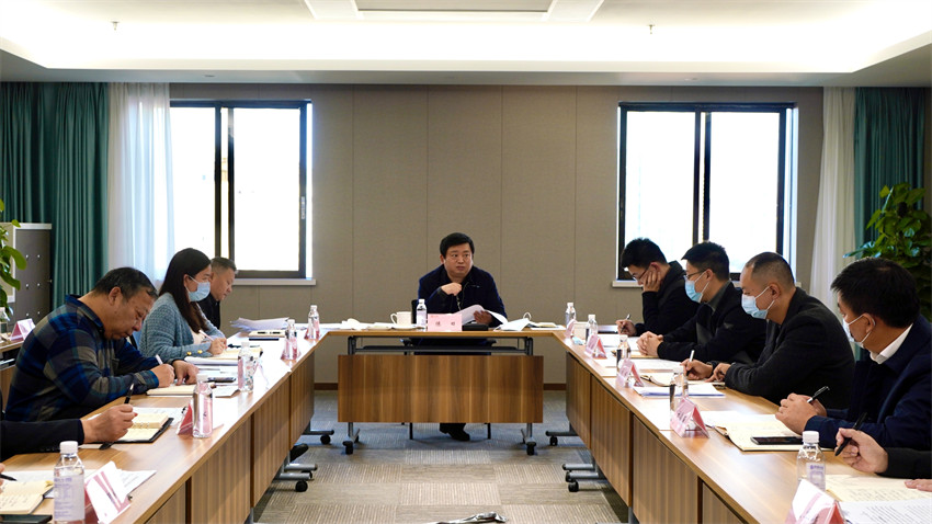 人生就是搏集团召开加速推进规范董事会建设、司理层成员任期制和左券化治理等专项刷新事情催促会