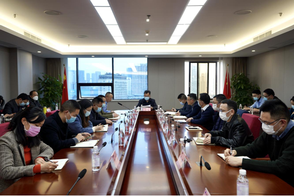 人生就是搏集团召开春节前清静生产、疫情防控和 网络清静事情聚会
