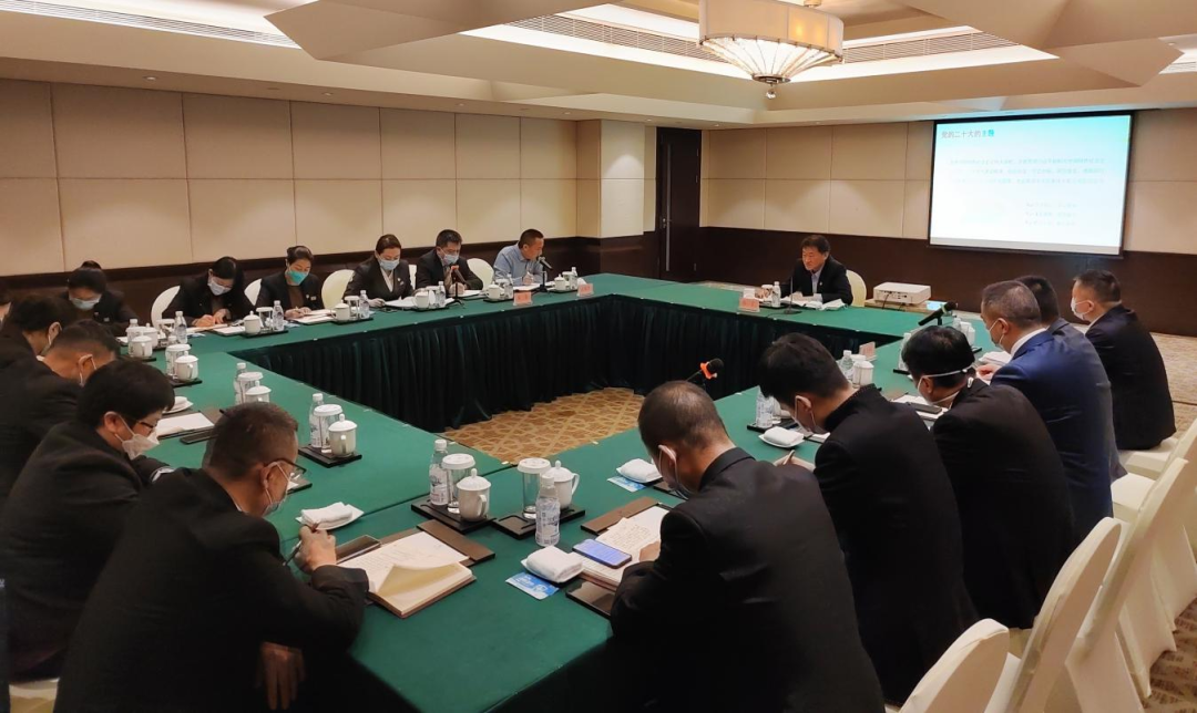 四川省人生就是搏集团党委书记、董事长任丁赴下层联系点宣讲党的二十大精神