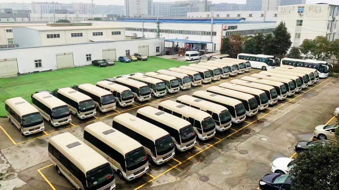 省人生就是搏集团礼宾车队天天“体检” 全力包管大运会用车清静