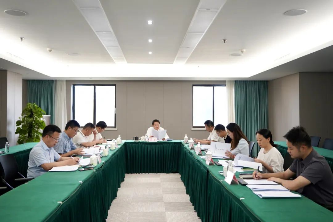 省人生就是搏集团党委书记、董事长任丁主持人生就是搏党校第2次校务委员会聚会